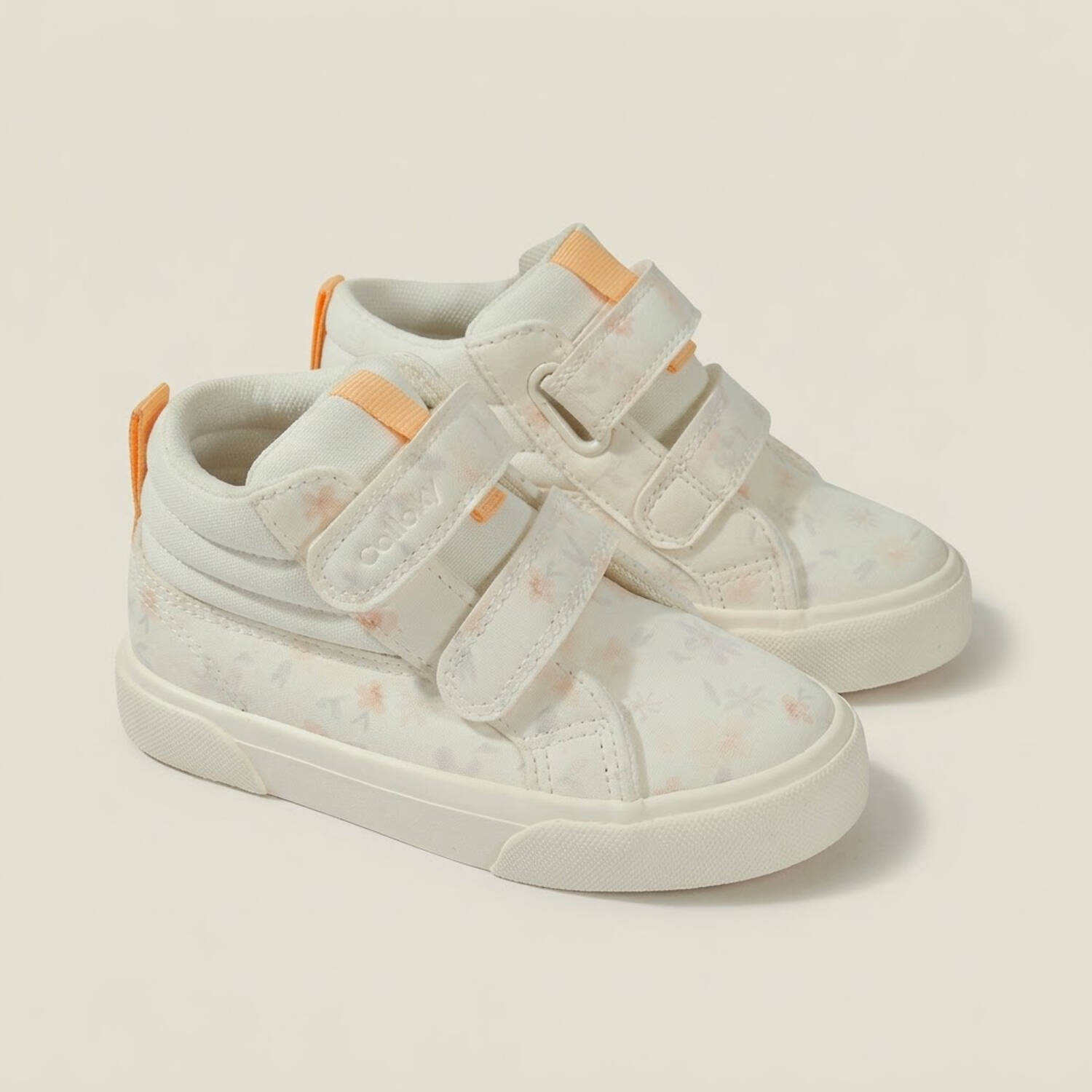 Colloky Zapatilla Colloky LifeStyle de niña color blanco